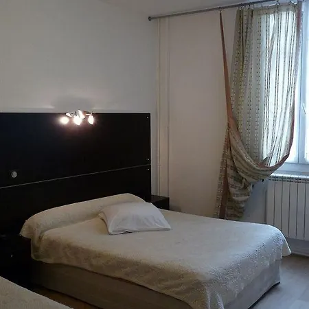 Hotel Des Arts, Artisanal Et Independant 2*
