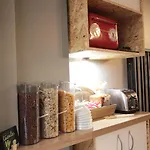 호텔 Des Arts, Artisanal Et Independant 2*