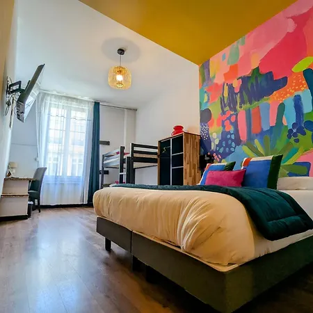 Des Arts, Artisanal Et Indépendant Hotel 2*