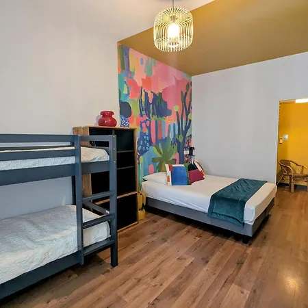 Des Arts, Artisanal Et Independant Szálloda