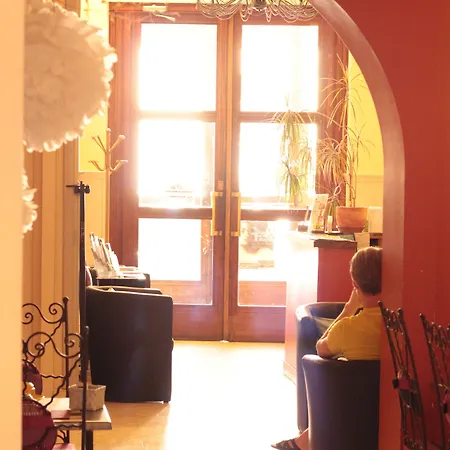 Des Arts, Artisanal Et Independant