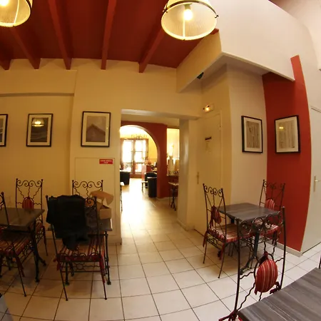 Des Arts, Artisanal Et Independant 2* Montpellier