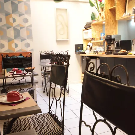 Des Arts, Artisanal Et Independant