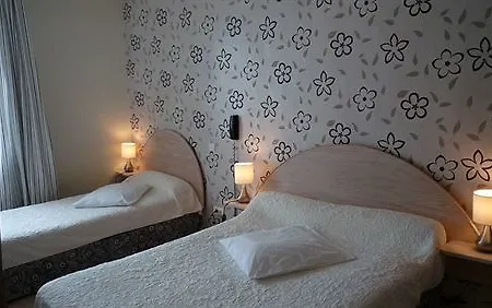 Hotel Des Arts, Artisanal Et Indépendant 2*