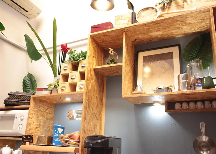 Des Arts, Artisanal Et Independant