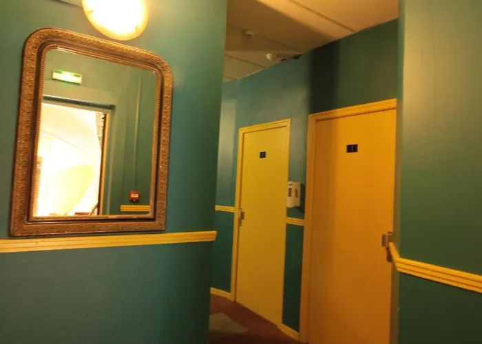 Des Arts, Artisanal Et Independant Szálloda