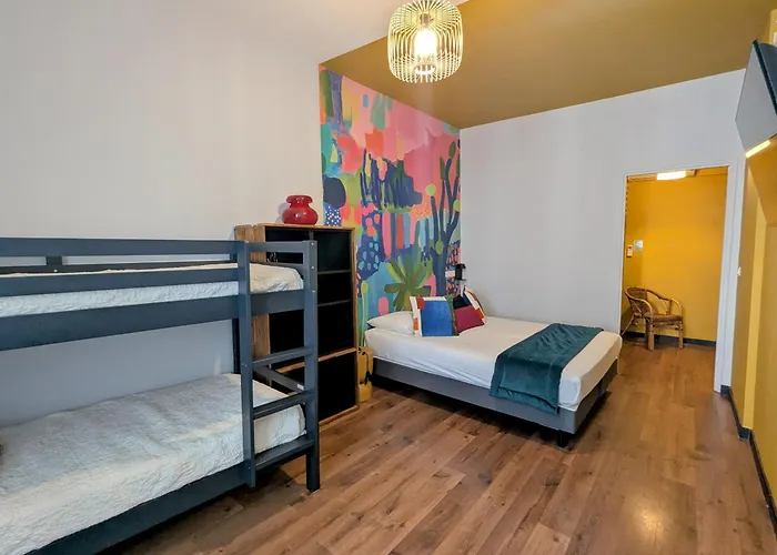 Des Arts, Artisanal Et Independant Szálloda