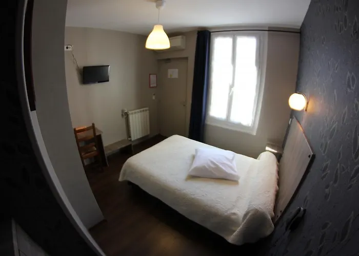 Des Arts, Artisanal Et Independant Szálloda