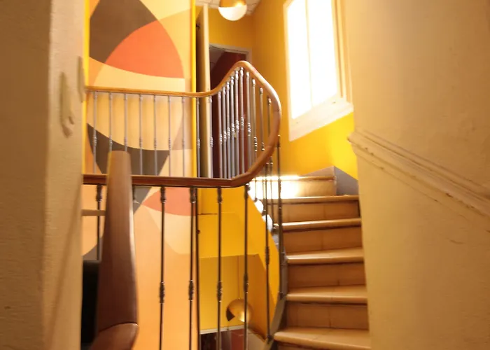 Des Arts, Artisanal Et Independant